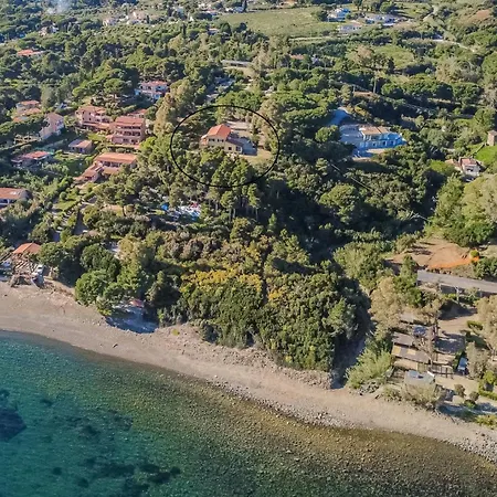 By The Sea - Grilli 3 Lacona