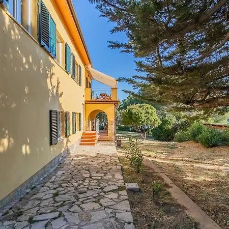 By The Sea - Grilli 3 Holiday home